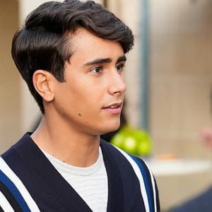 Fotoğraf Love, Victor