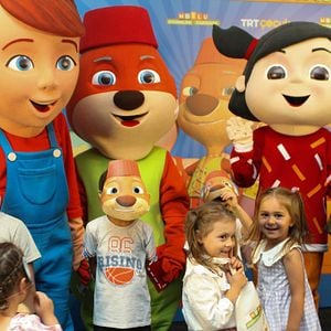 Fotoğraf Mutlu Oyuncak Dükkanı