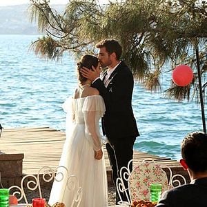 Fotoğraf Üç Kız Kardeş