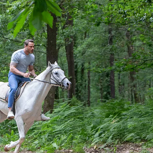Fotoğraf Senden Daha Güzel