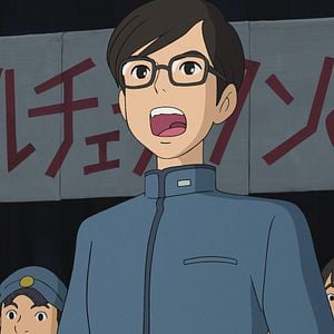 Fotoğraf Tepedeki Ev