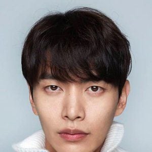 Fotoğraf Min-ki Lee