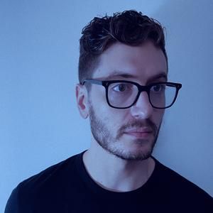 Fotoğraf Parker Finn