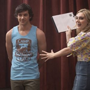 Fotoğraf Meg Donnelly