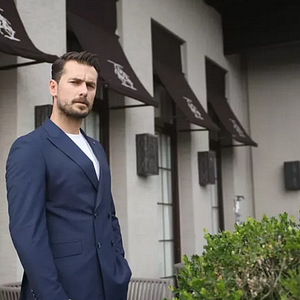 Fotoğraf Senden Daha Güzel