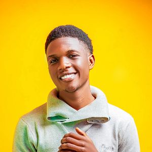 Fotoğraf Anzor Alem