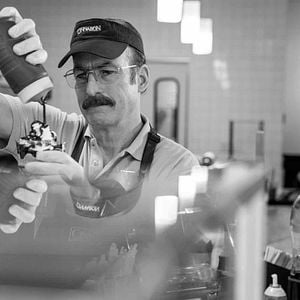 Fotoğraf Bob Odenkirk