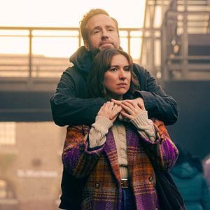 Fotoğraf Rafe Spall