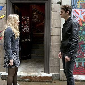 Fotoğraf Hero Fiennes Tiffin