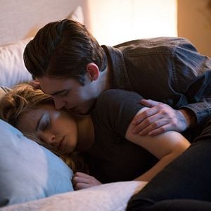 Fotoğraf Hero Fiennes Tiffin