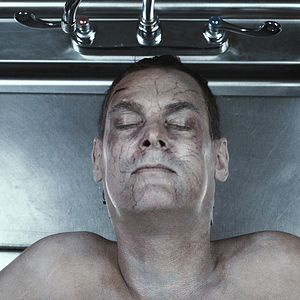 Fotoğraf The Dead Center