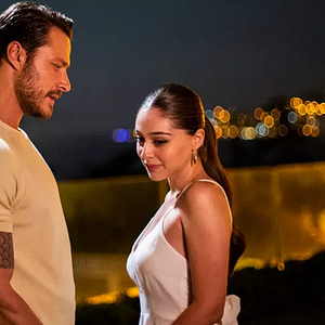 Fotoğraf Senden Daha Güzel