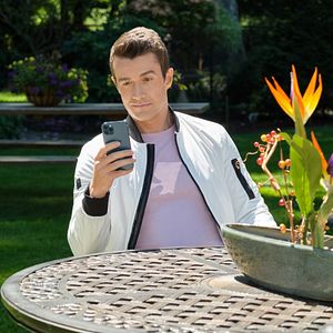 Fotoğraf Robert Buckley