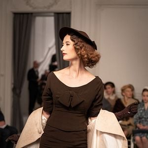 Fotoğraf Mrs. Harris Goes to Paris