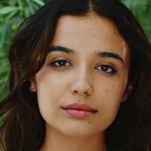 Fotoğraf Carmen Kassovitz