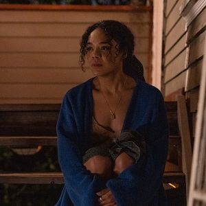 Fotoğraf The Listener