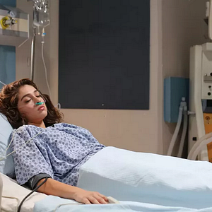 Fotoğraf Senden Daha Güzel