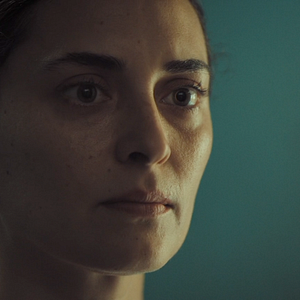 Fotoğraf Bana Karanlığını Anlat