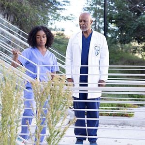 Fotoğraf James Pickens Jr.