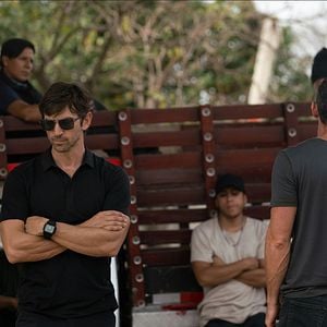 Fotoğraf Luke Evans