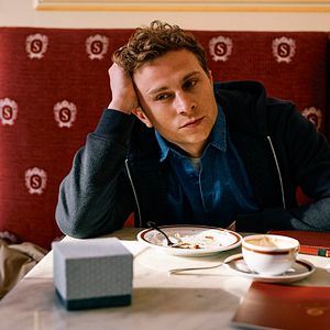 Fotoğraf Max Hubacher