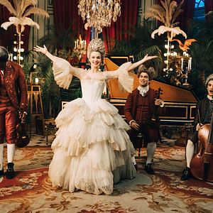 Fotoğraf Emilia Schüle