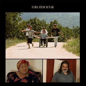 Fotoğraf Poşetten Kanatlar