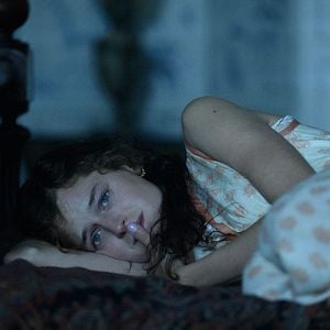 Fotoğraf Emma Corrin