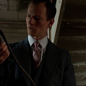 Fotoğraf Dawn Breaks Behind The Eyes