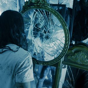 Fotoğraf Those Who Walk Away