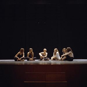 Fotoğraf El sostre groc