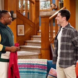 Fotoğraf Max Greenfield