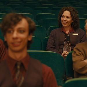 Fotoğraf Empire Of Light