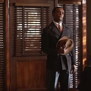 Fotoğraf Chris Chalk