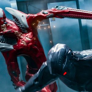 Fotoğraf Evrenler Savaşı