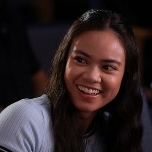 Fotoğraf Sari Arambulo