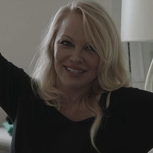 Fotoğraf Pamela Anderson: Bir Aşk Hikâyesi