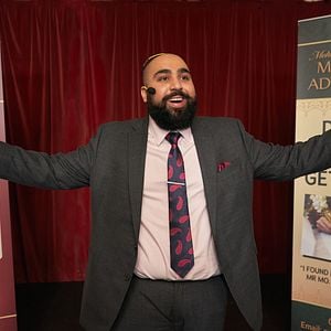 Fotoğraf Asim Chaudhry