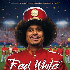 Fotoğraf Red, White & Brass