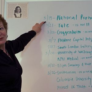 Fotoğraf All The Beauty And The Bloodshed