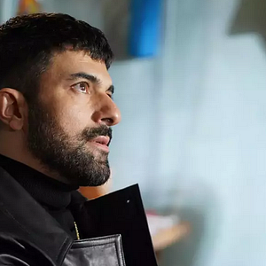 Fotoğraf Adım Farah