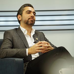 Fotoğraf Gecenin Ucunda