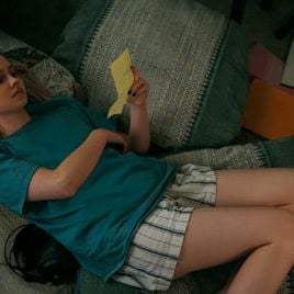 Fotoğraf The Last Thing He Told Me