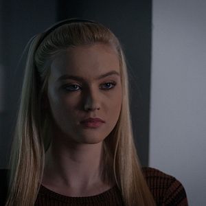 Fotoğraf Chloe Rose Robertson