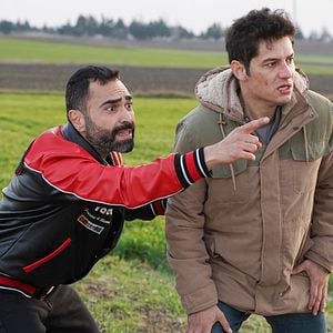 Fotoğraf Üçlü Pürüz