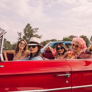 Fotoğraf Kaçak Kraliçeler