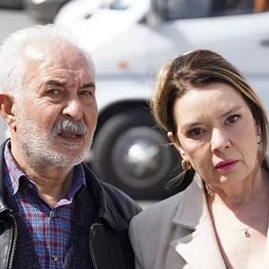 Fotoğraf Adım Farah