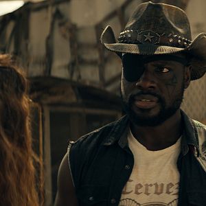 Fotoğraf Dayo Okeniyi