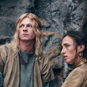 Fotoğraf Ellie James