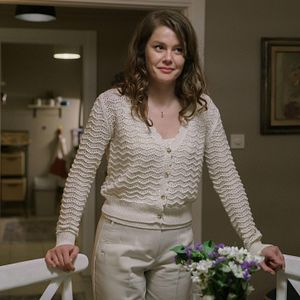 Fotoğraf Camdaki Kız